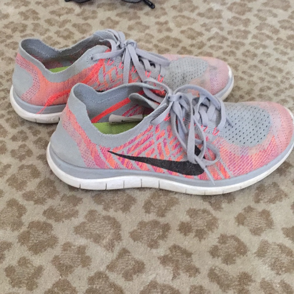Nike fly knit sneakers